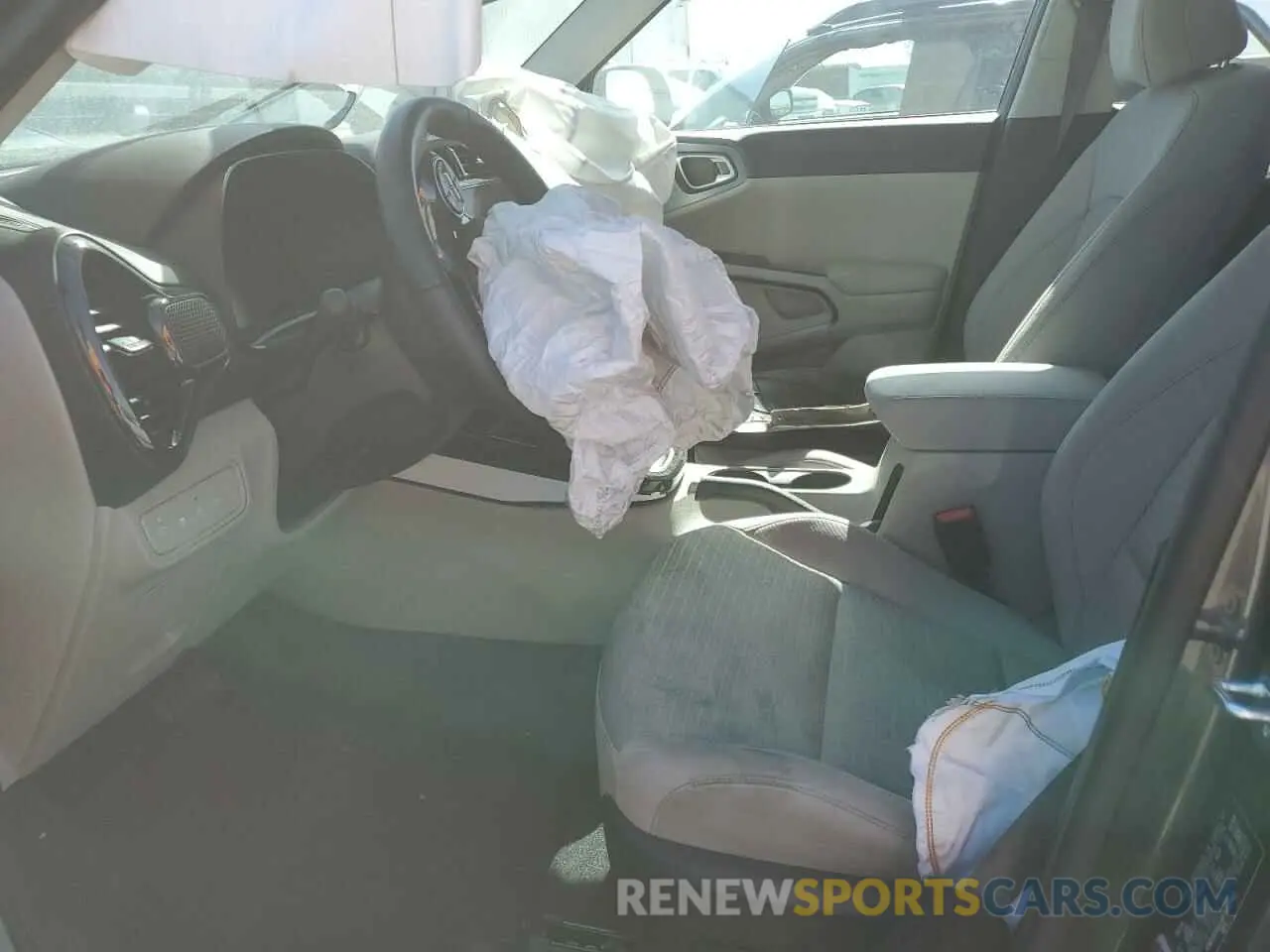 7 Photograph of a damaged car KNDJ33AU4R7917963 KIA SOUL 2024