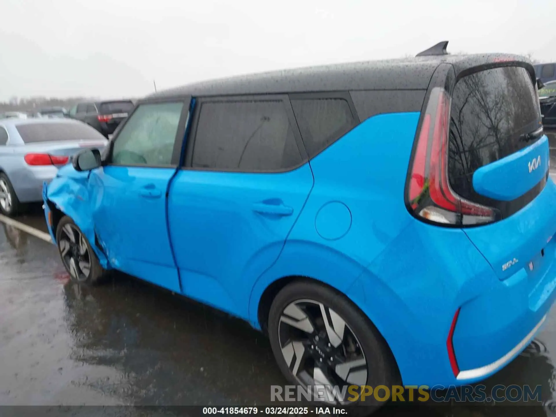 3 Фотография поврежденного автомобиля KNDJ53AU1R7231700 KIA SOUL 2024