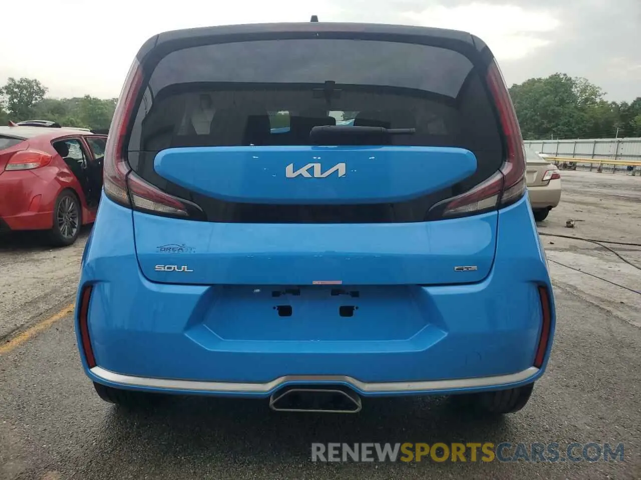 6 Photograph of a damaged car KNDJ53AU3R7223050 KIA SOUL 2024