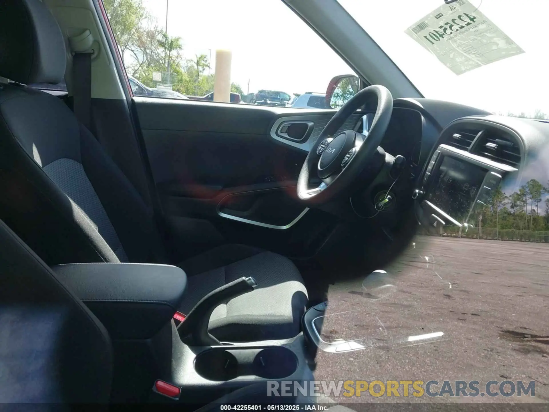 5 Photograph of a damaged car KNDJ23AU0S7245537 KIA SOUL 2025