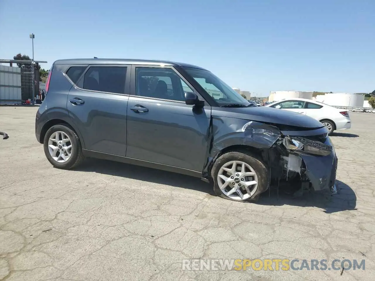 4 Photograph of a damaged car KNDJ23AU2S7246348 KIA SOUL 2025