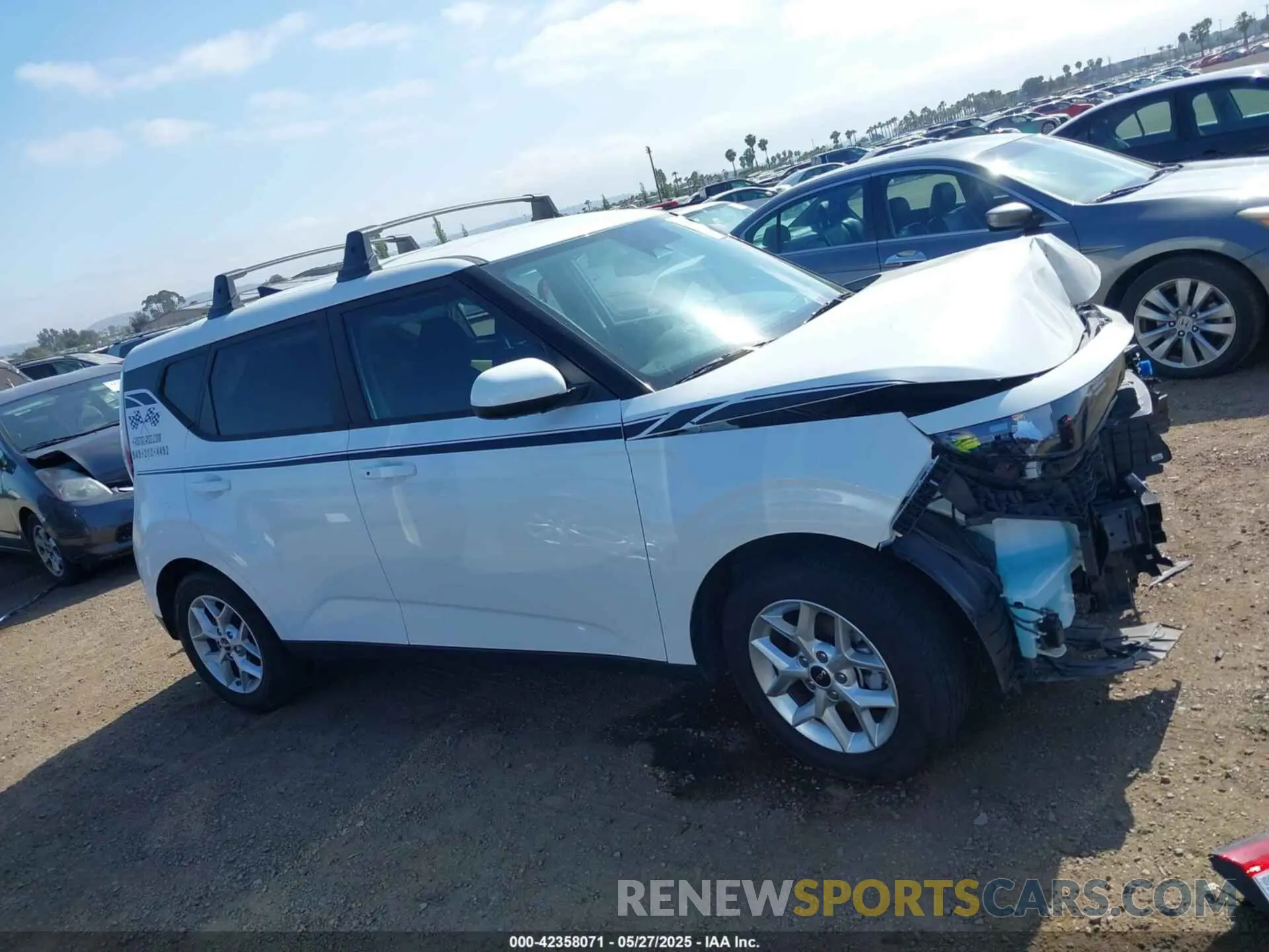 14 Photograph of a damaged car KNDJ23AU5S7933940 KIA SOUL 2025
