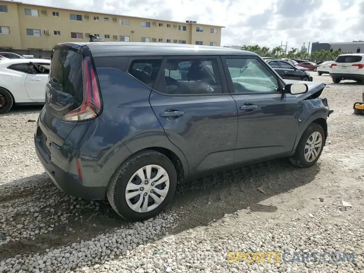 3 Фотография поврежденного автомобиля KNDJ23AU8S7249125 KIA SOUL 2025
