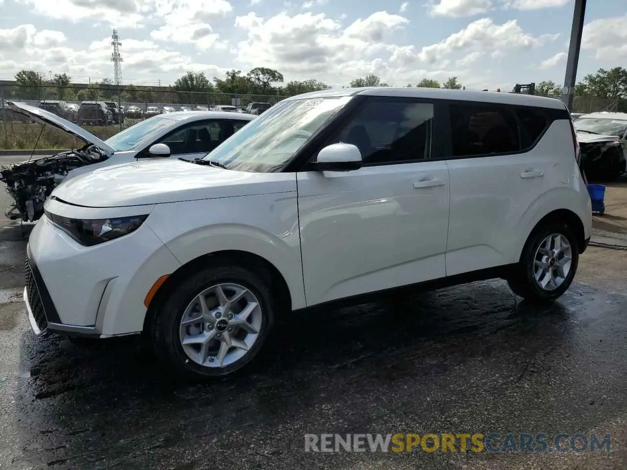 1 Фотография поврежденного автомобиля KNDJ23AU8S7942311 KIA SOUL 2025