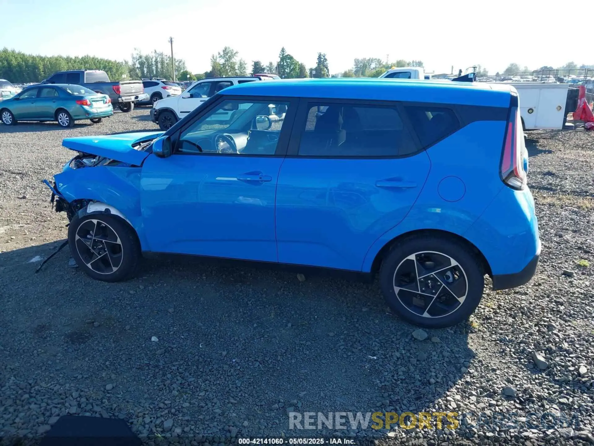 15 Photograph of a damaged car KNDJ33AU3S7259428 KIA SOUL 2025
