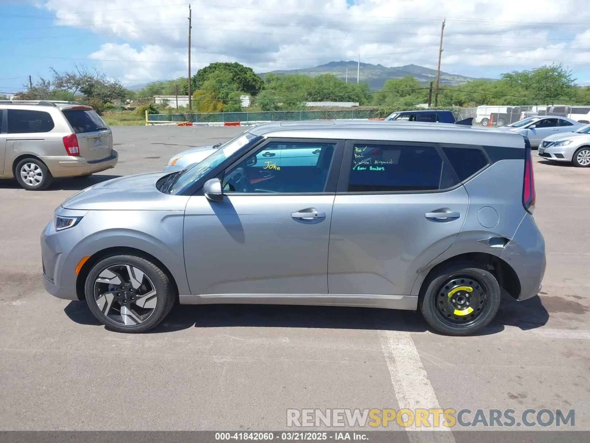 14 Фотография поврежденного автомобиля KNDJ53AU7S7925023 KIA SOUL 2025