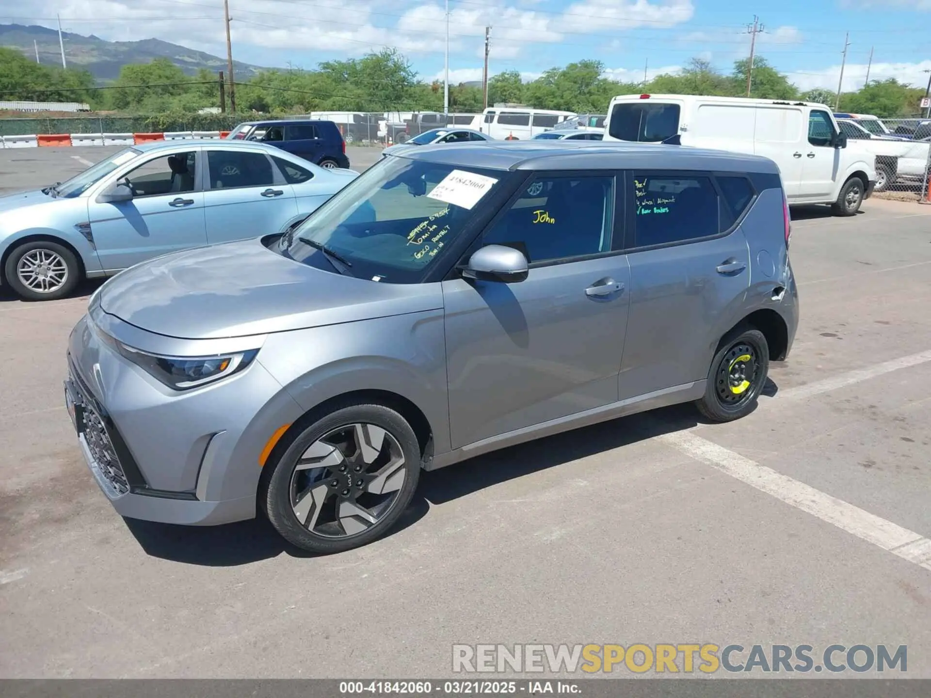 2 Фотография поврежденного автомобиля KNDJ53AU7S7925023 KIA SOUL 2025