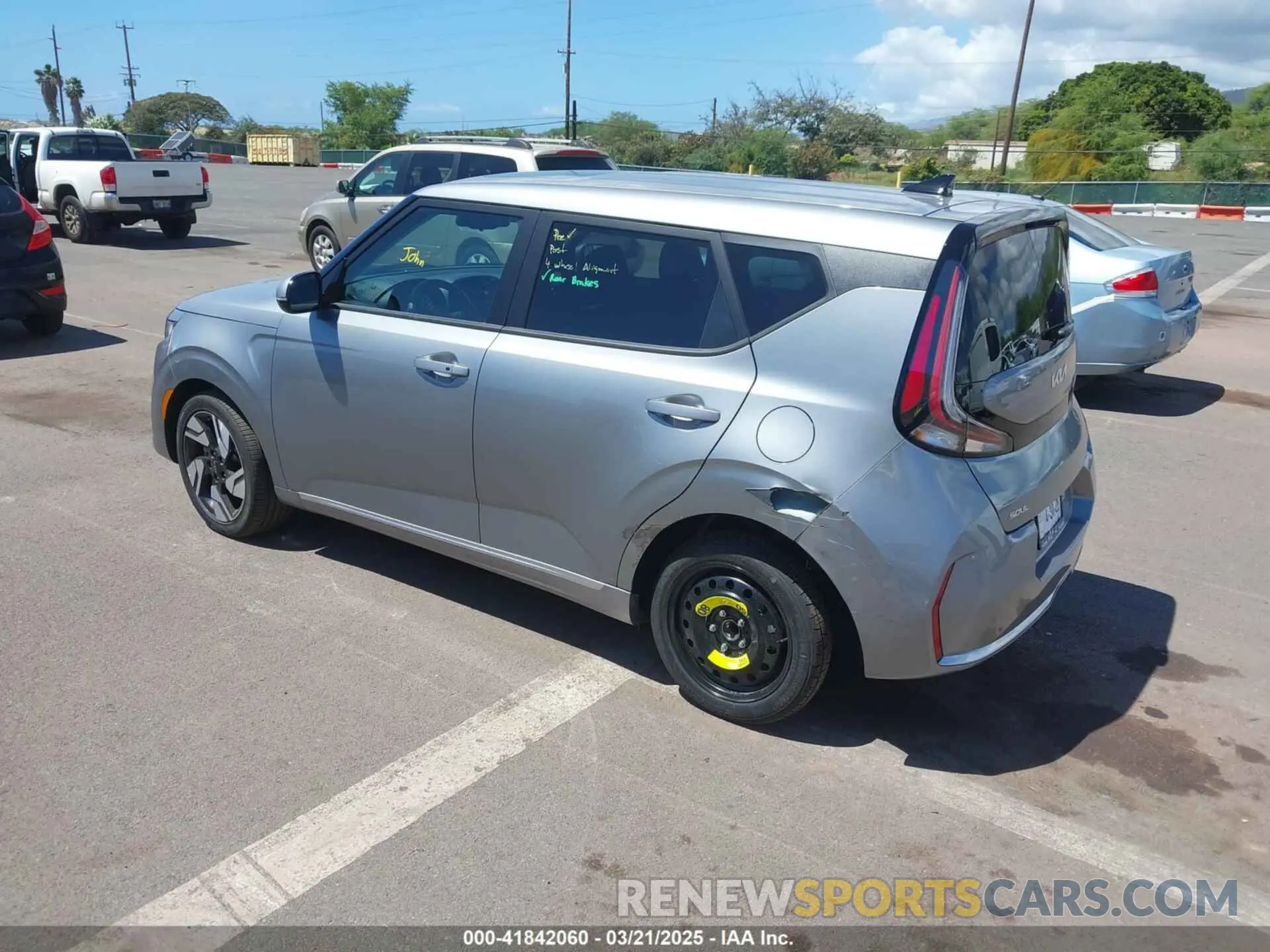 3 Фотография поврежденного автомобиля KNDJ53AU7S7925023 KIA SOUL 2025
