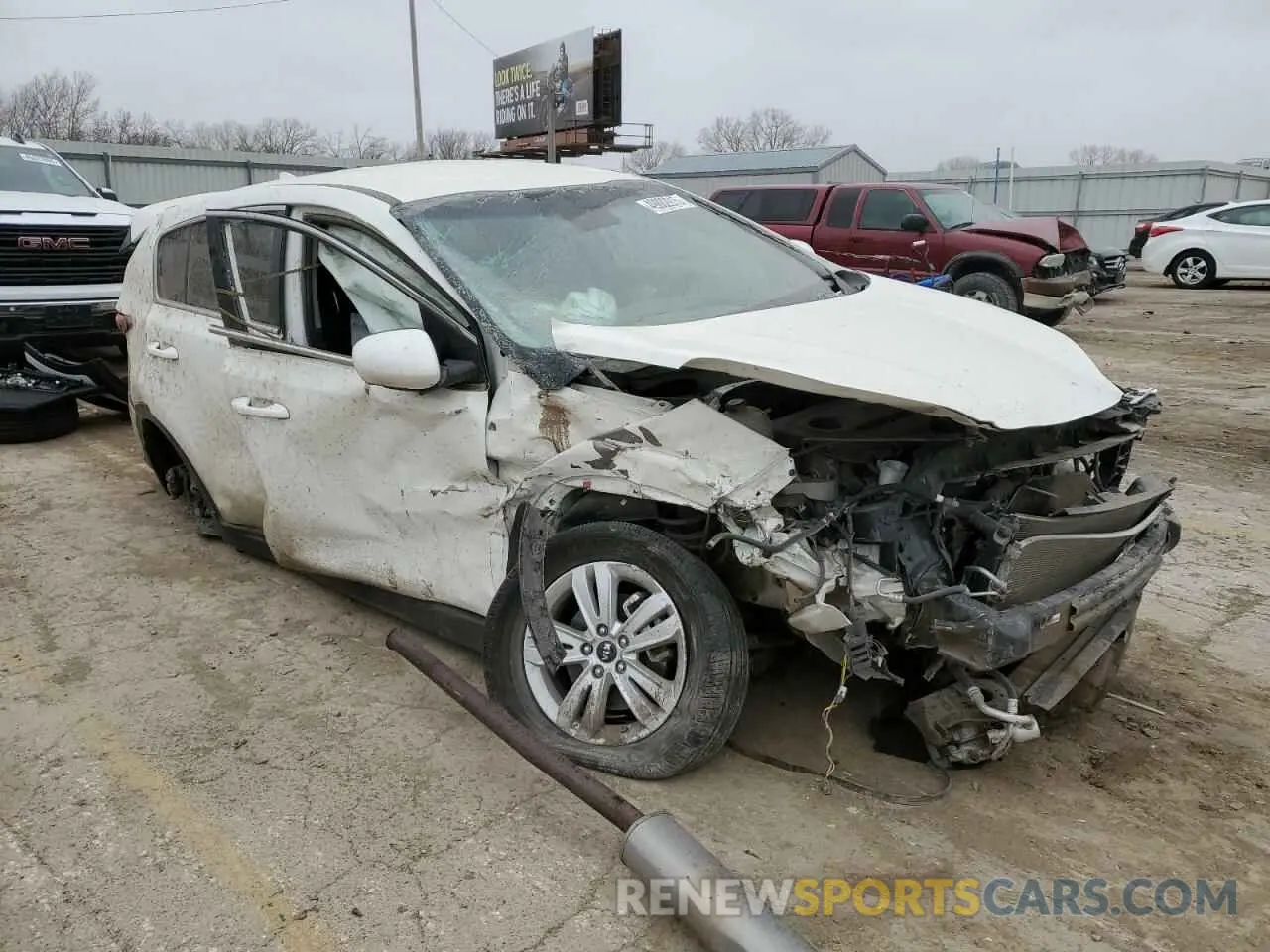 4 Photograph of a damaged car KNDPM3AC0K7612075 KIA SPORTAGE 2019