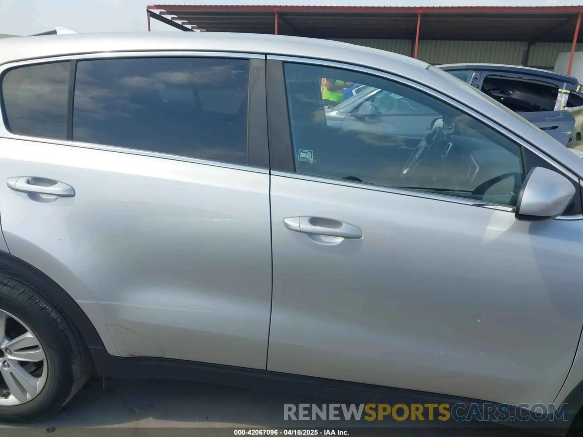 14 Photograph of a damaged car KNDPM3AC1K7508498 KIA SPORTAGE 2019