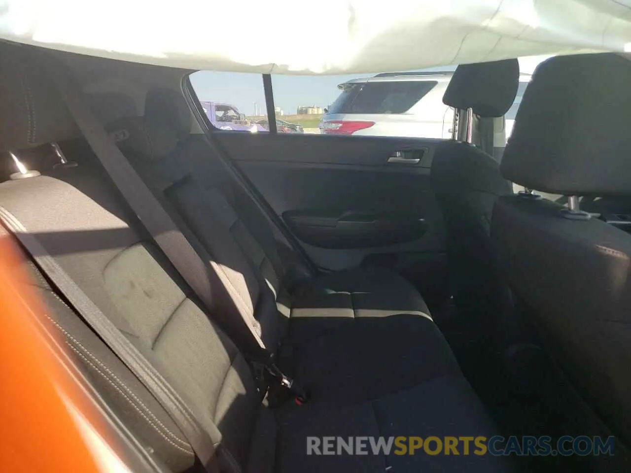 10 Photograph of a damaged car KNDPM3AC2K7508283 KIA SPORTAGE 2019