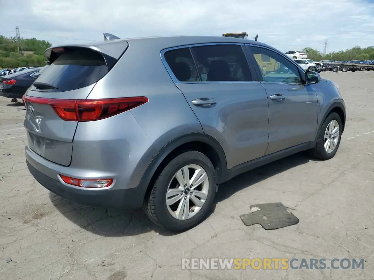 3 Фотография поврежденного автомобиля KNDPM3AC2K7626348 KIA SPORTAGE 2019