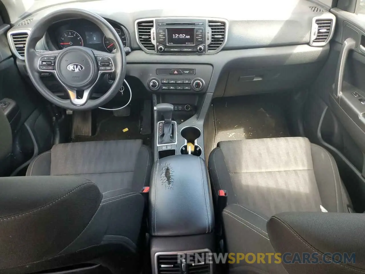8 Фотография поврежденного автомобиля KNDPM3AC2K7626348 KIA SPORTAGE 2019