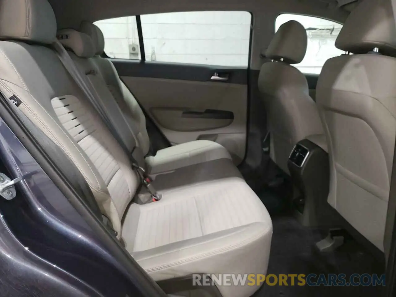 11 Фотография поврежденного автомобиля KNDPM3AC4K7592302 KIA SPORTAGE 2019