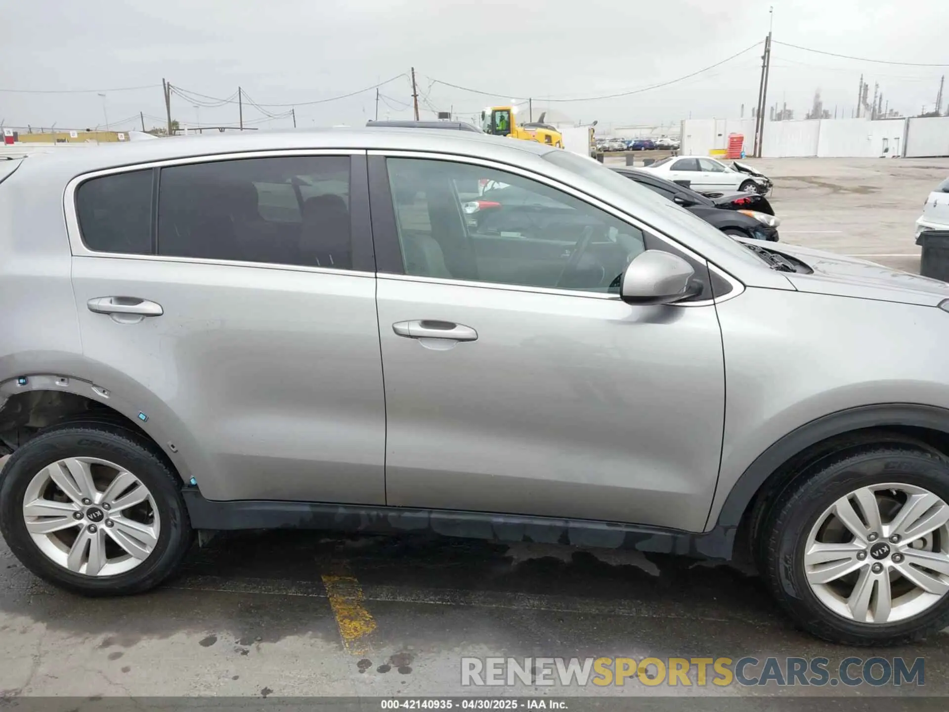 13 Фотография поврежденного автомобиля KNDPM3AC6K7599025 KIA SPORTAGE 2019