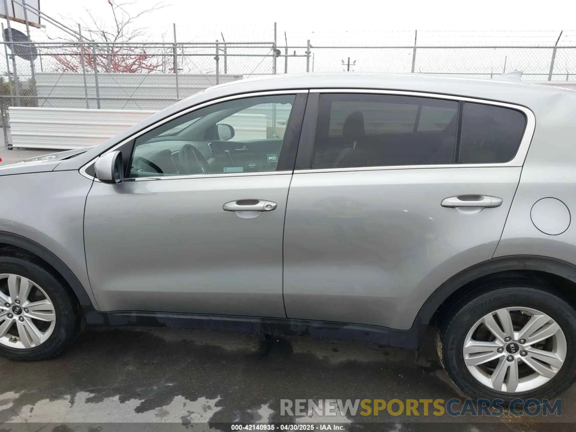 14 Фотография поврежденного автомобиля KNDPM3AC6K7599025 KIA SPORTAGE 2019