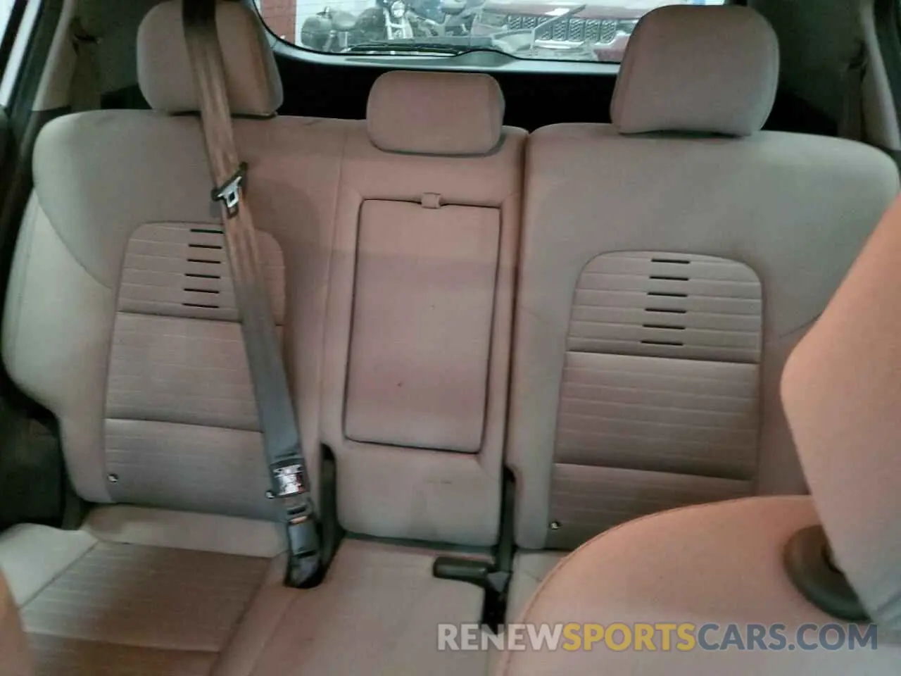 10 Photograph of a damaged car KNDPM3AC7K7552361 KIA SPORTAGE 2019