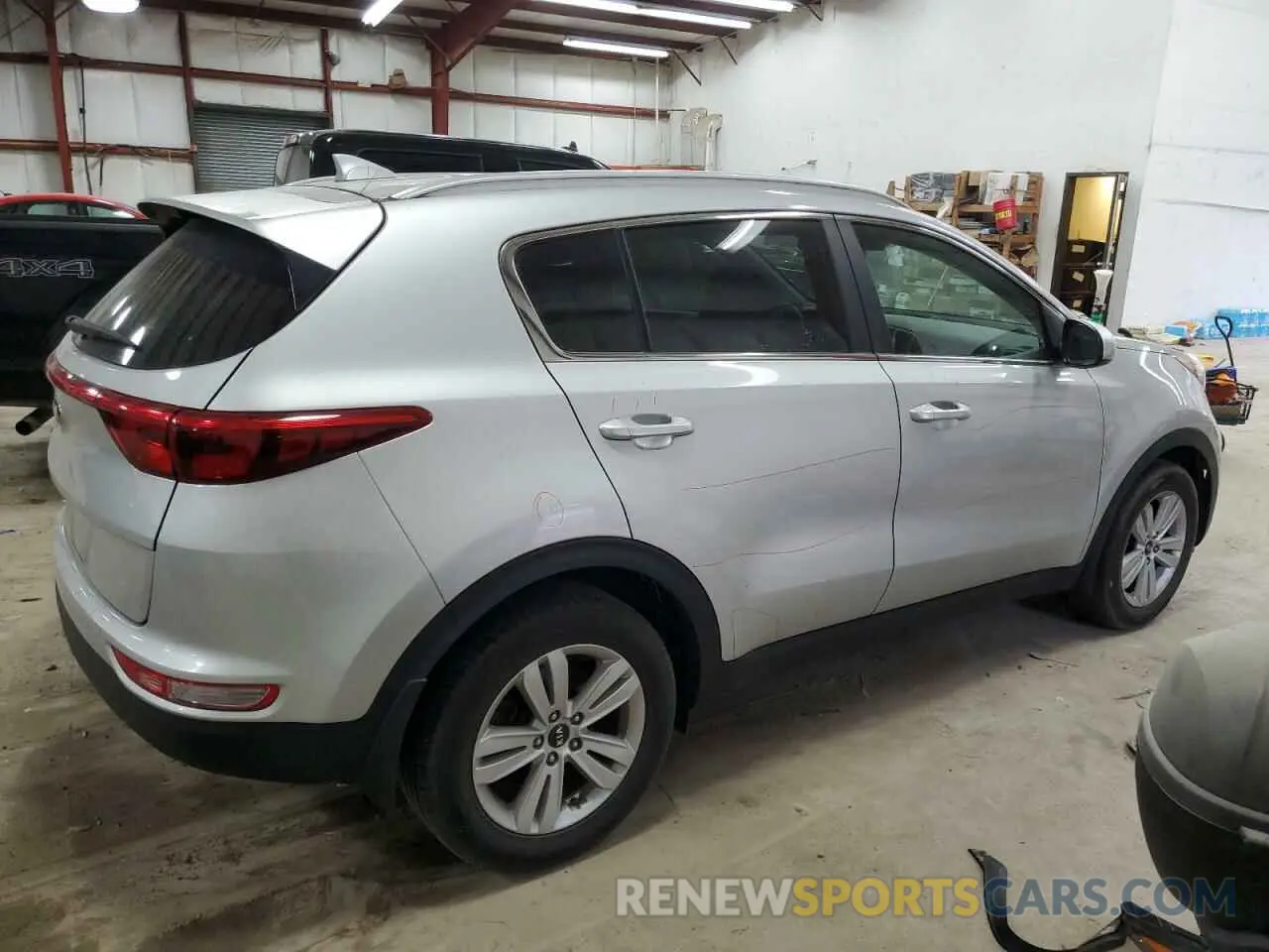 3 Photograph of a damaged car KNDPM3AC7K7552361 KIA SPORTAGE 2019