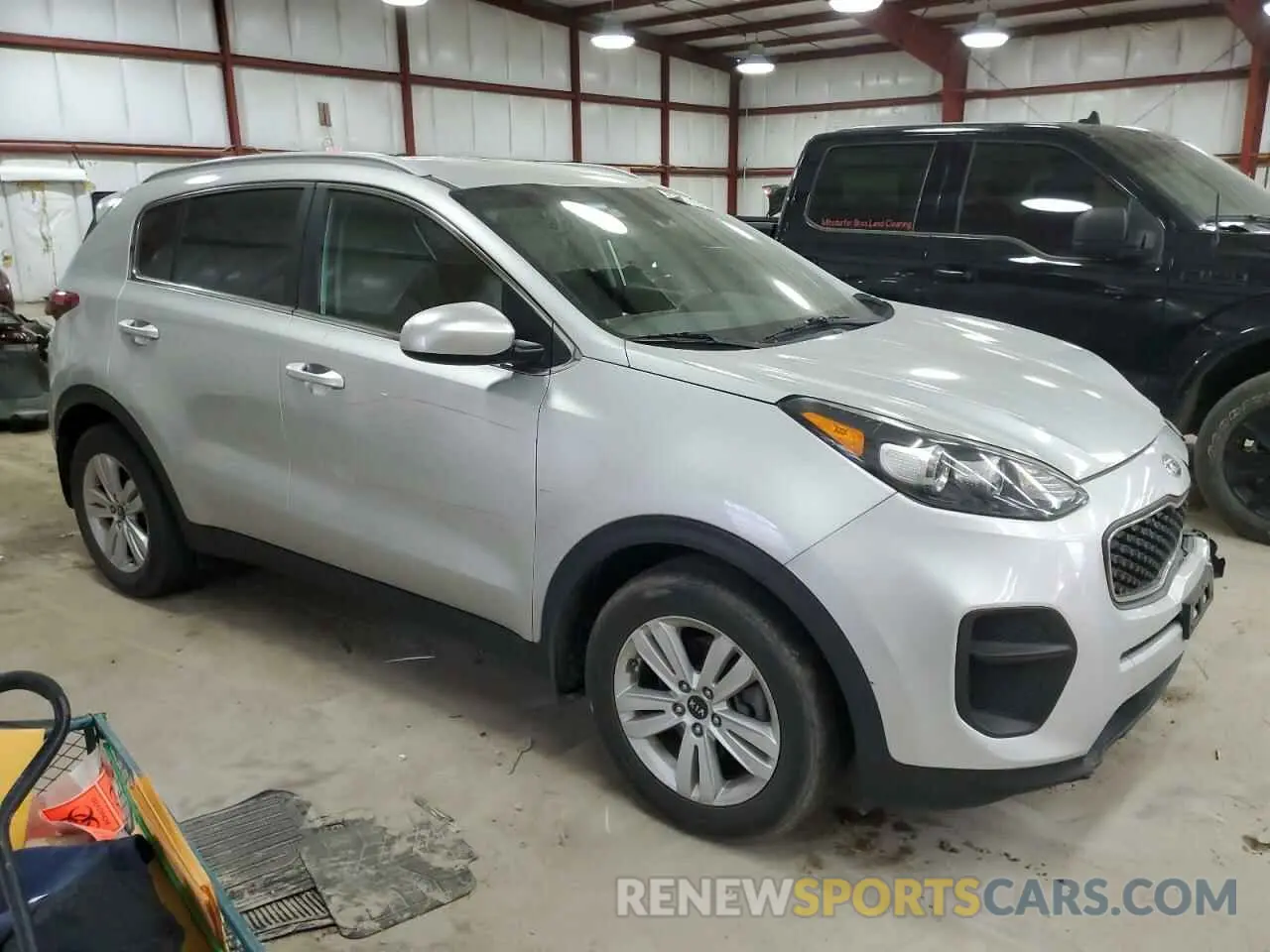 4 Photograph of a damaged car KNDPM3AC7K7552361 KIA SPORTAGE 2019