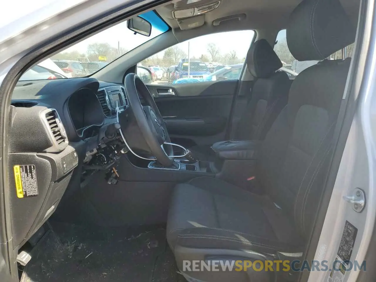 7 Photograph of a damaged car KNDPM3AC7K7558127 KIA SPORTAGE 2019