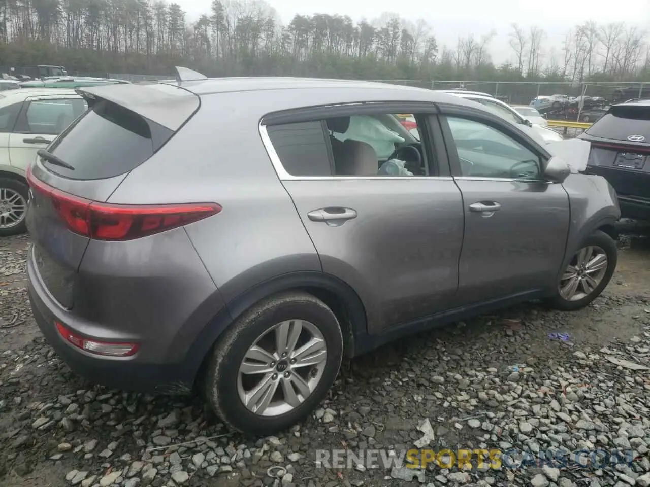 3 Фотография поврежденного автомобиля KNDPM3AC8K7500009 KIA SPORTAGE 2019