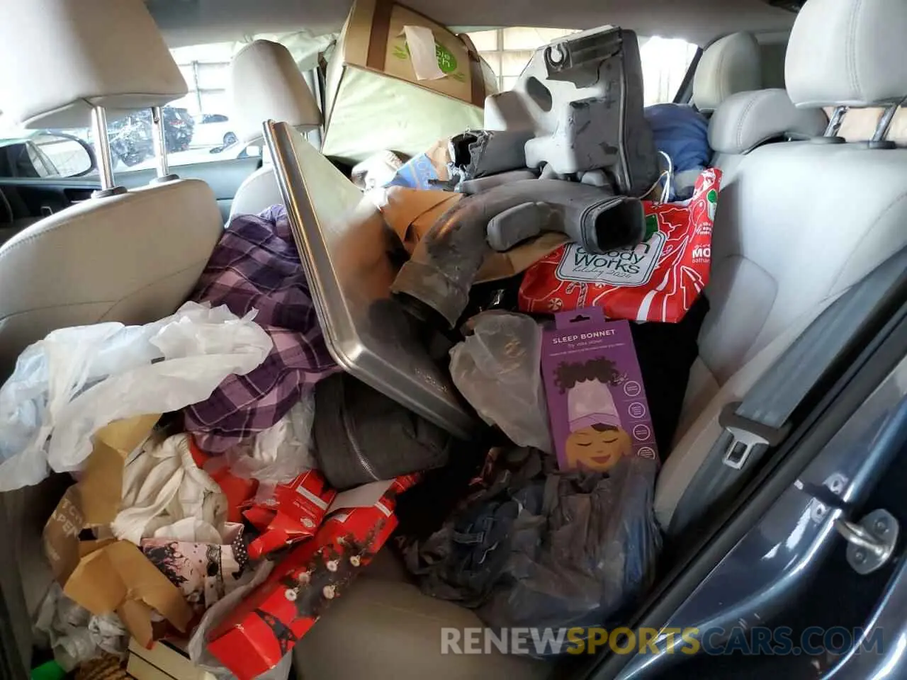 10 Photograph of a damaged car KNDPM3AC9K7613841 KIA SPORTAGE 2019