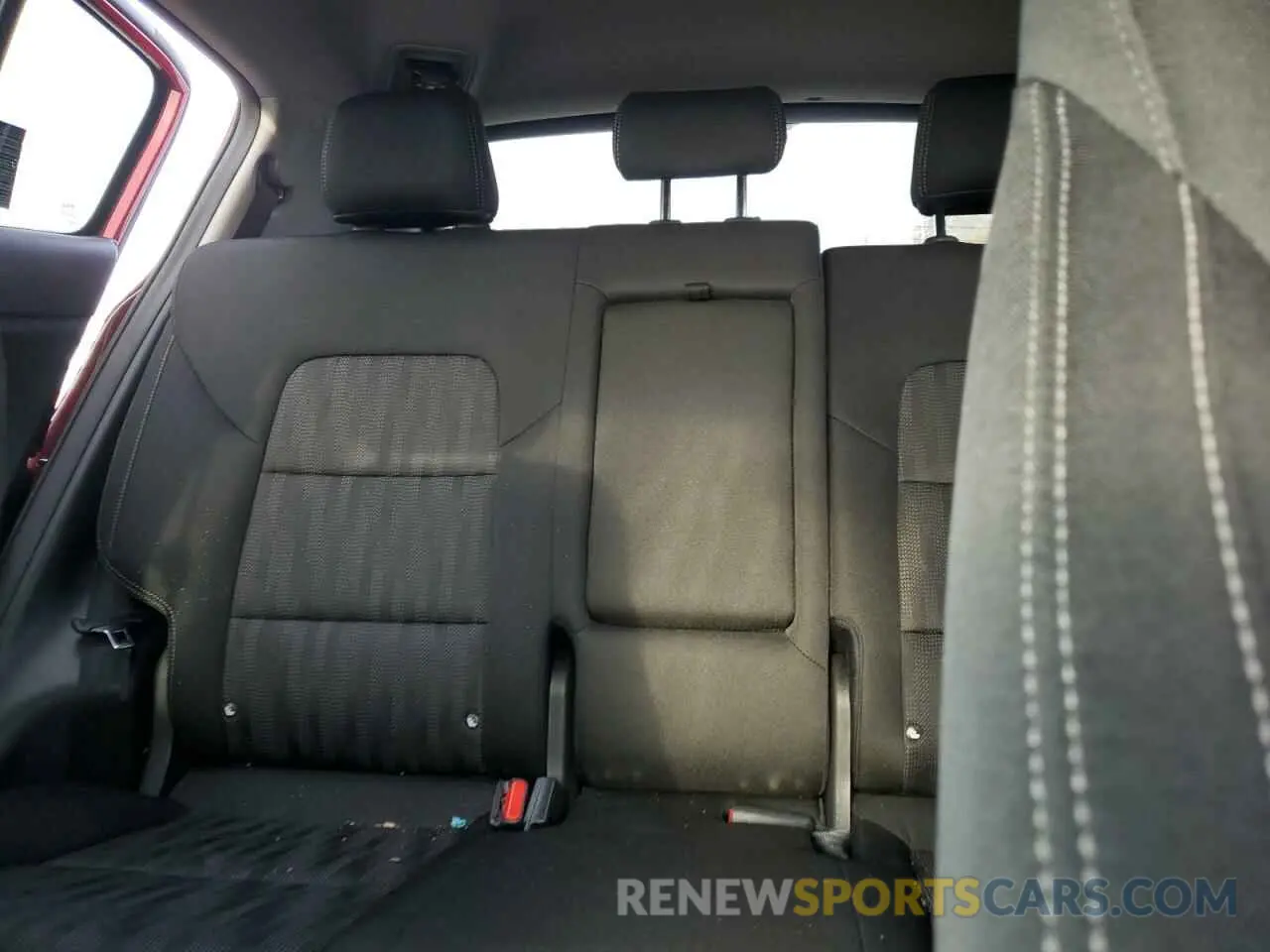 10 Photograph of a damaged car KNDPM3AC9K7622359 KIA SPORTAGE 2019