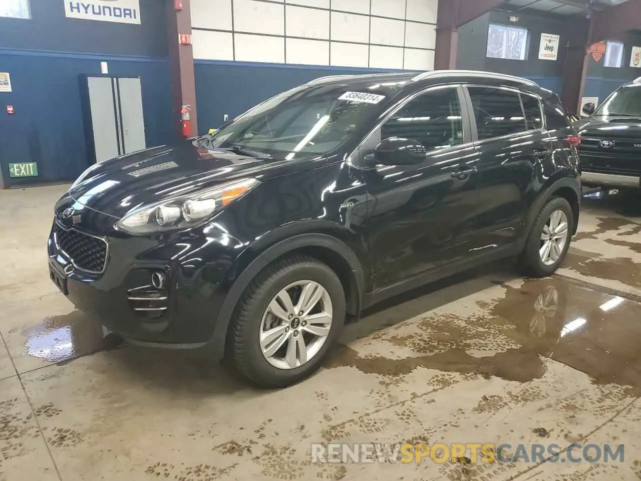 1 Photograph of a damaged car KNDPMCAC1K7528041 KIA SPORTAGE 2019