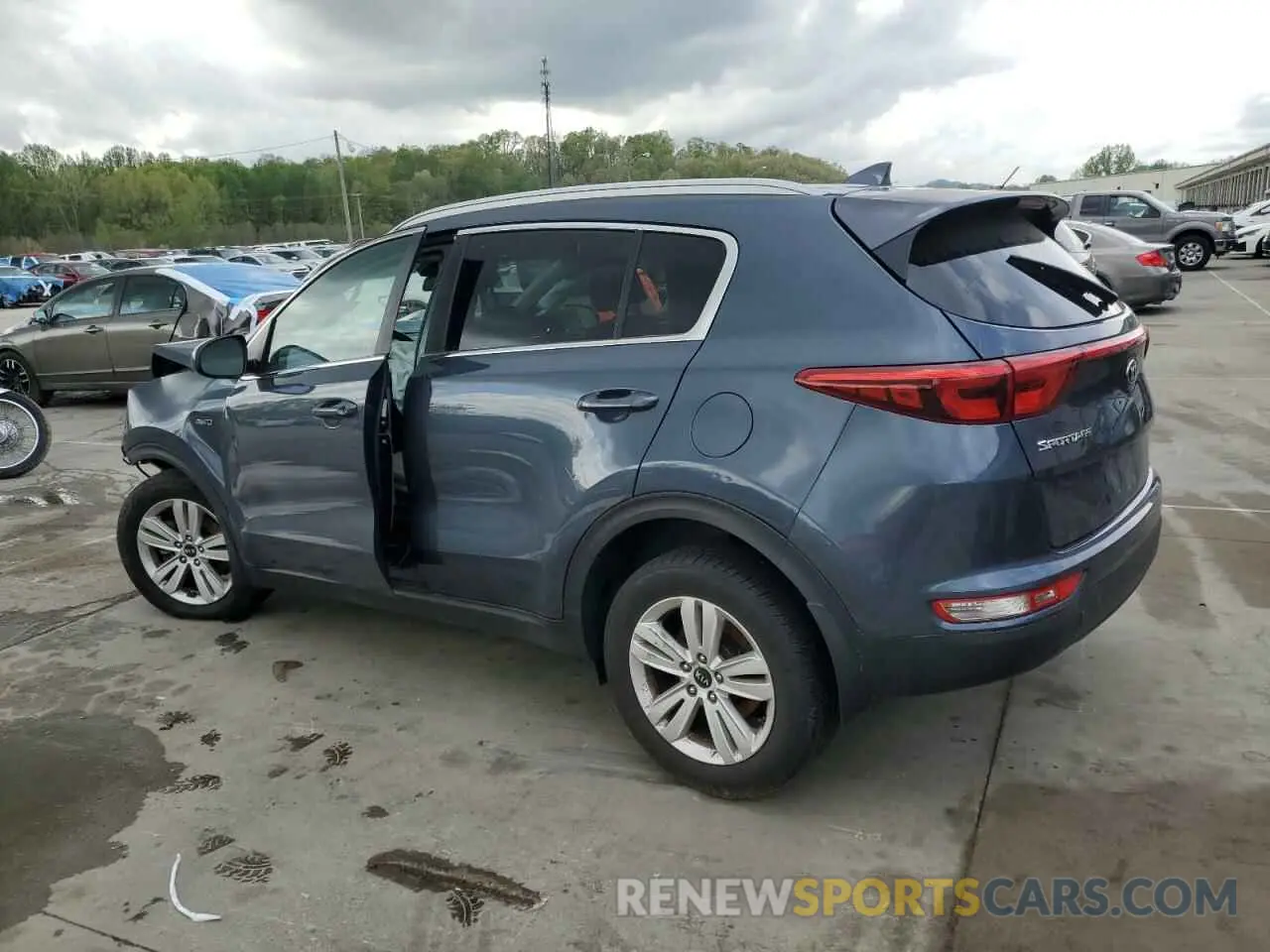 2 Photograph of a damaged car KNDPMCAC4K7605632 KIA SPORTAGE 2019