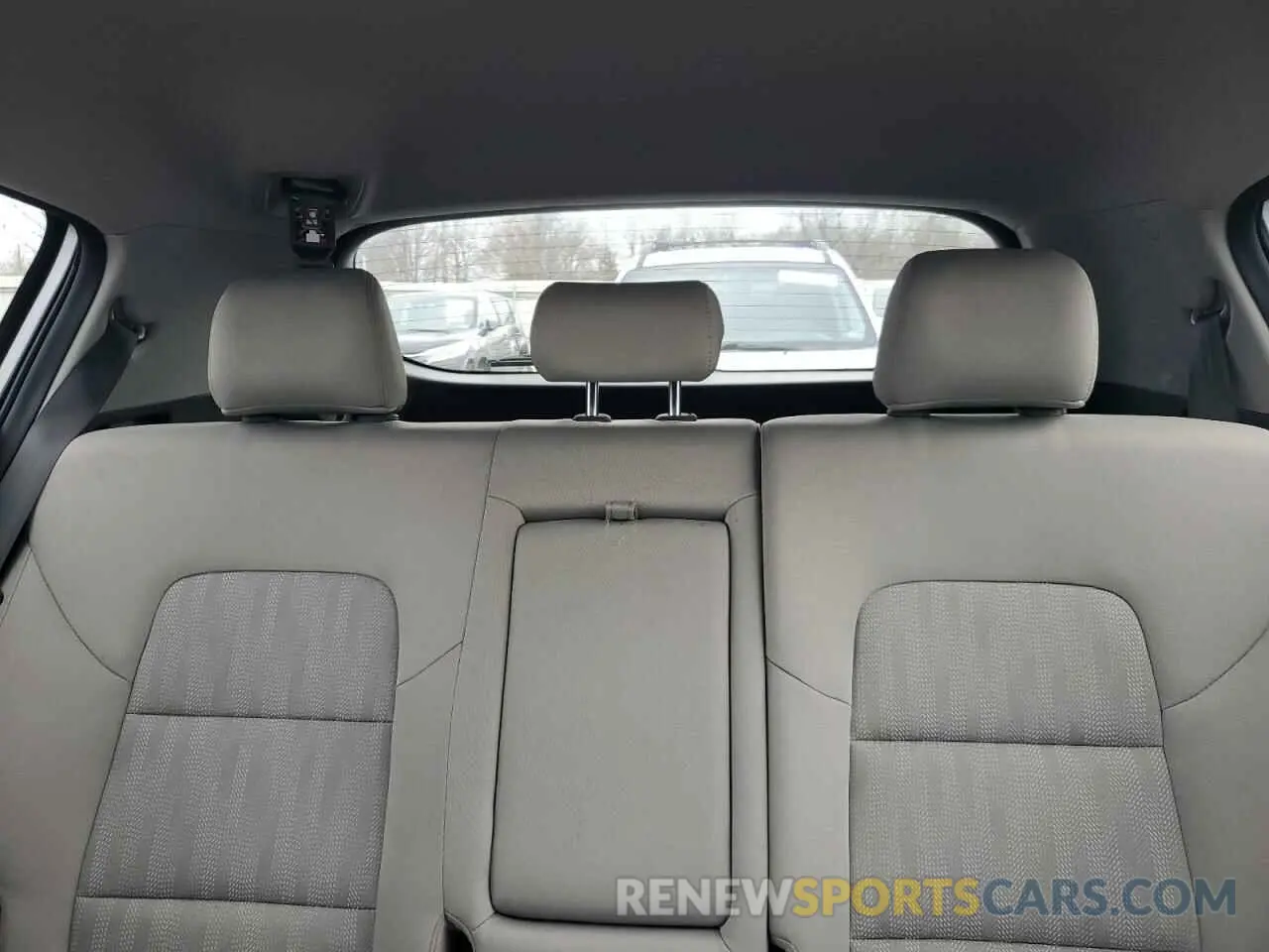 10 Фотография поврежденного автомобиля KNDPMCAC5K7553086 KIA SPORTAGE 2019