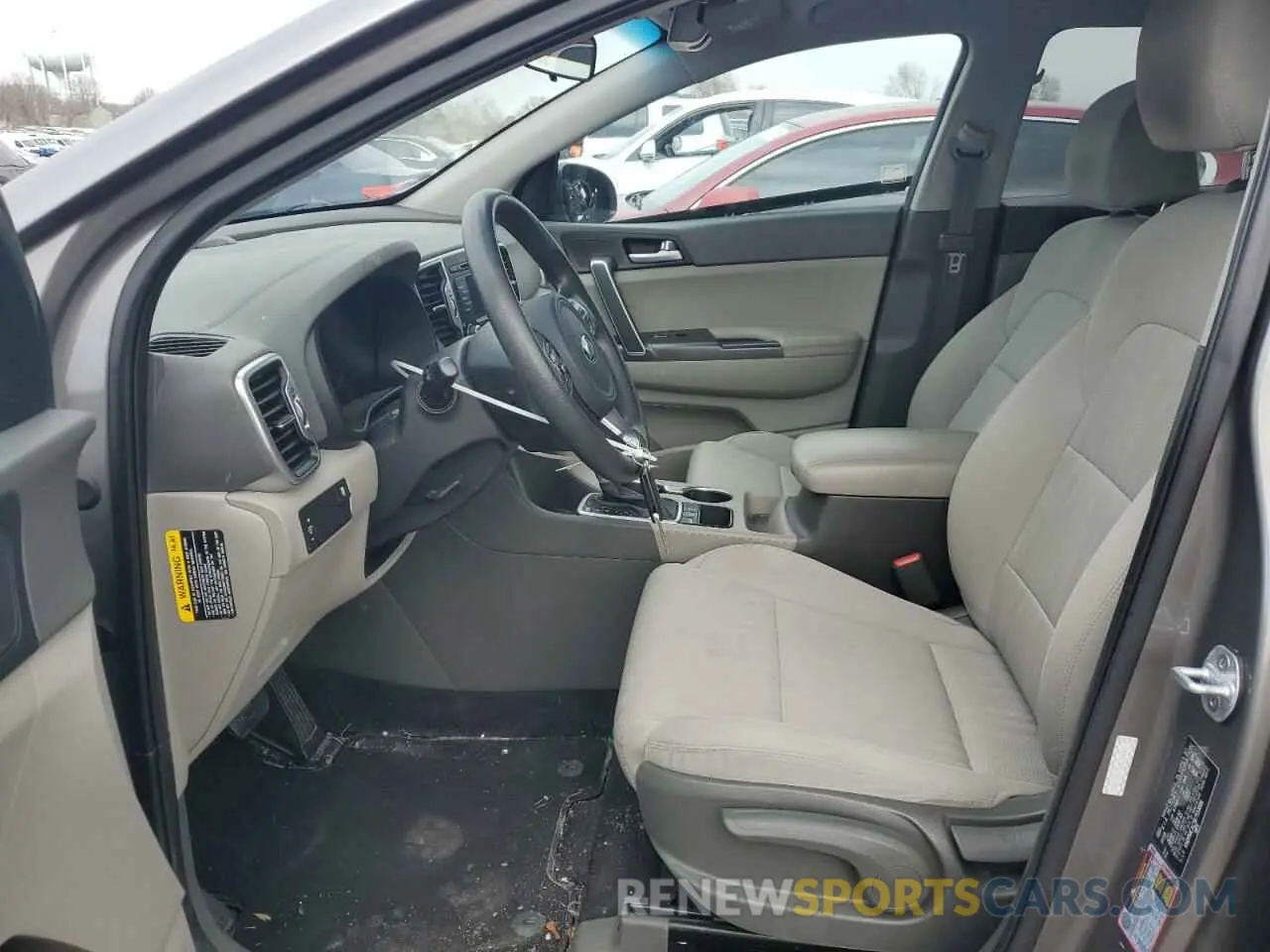 7 Фотография поврежденного автомобиля KNDPMCAC5K7553086 KIA SPORTAGE 2019