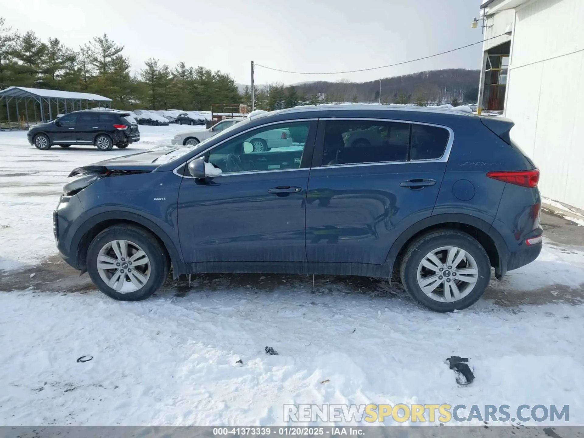 14 Photograph of a damaged car KNDPMCAC5K7610175 KIA SPORTAGE 2019