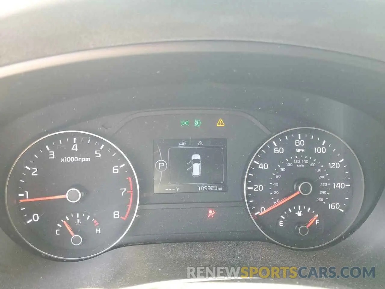 9 Photograph of a damaged car KNDPMCAC5K7613464 KIA SPORTAGE 2019
