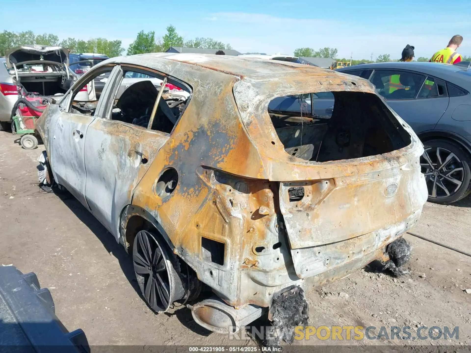 3 Фотография поврежденного автомобиля KNDPMCAC9K7507471 KIA SPORTAGE 2019