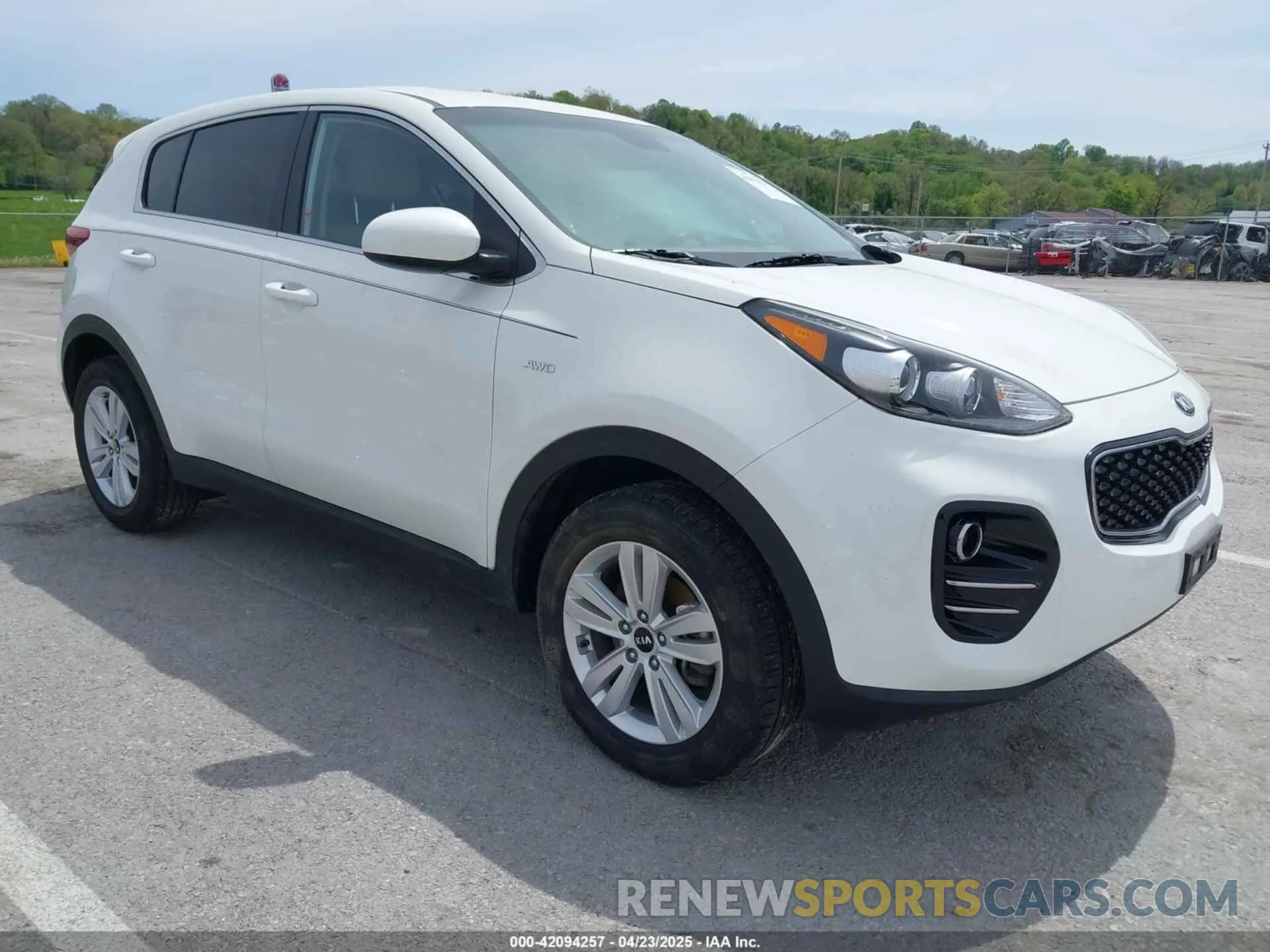 1 Photograph of a damaged car KNDPMCAC9K7608753 KIA SPORTAGE 2019