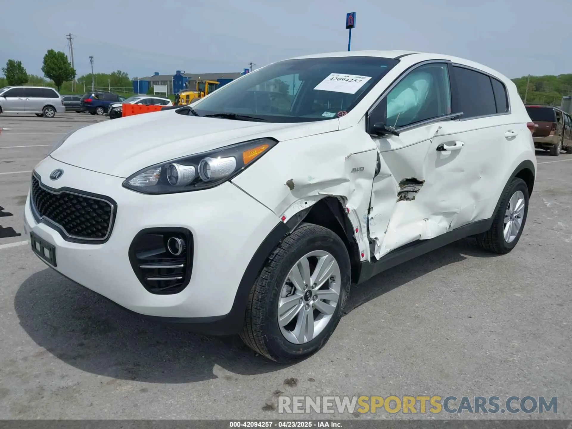 2 Photograph of a damaged car KNDPMCAC9K7608753 KIA SPORTAGE 2019
