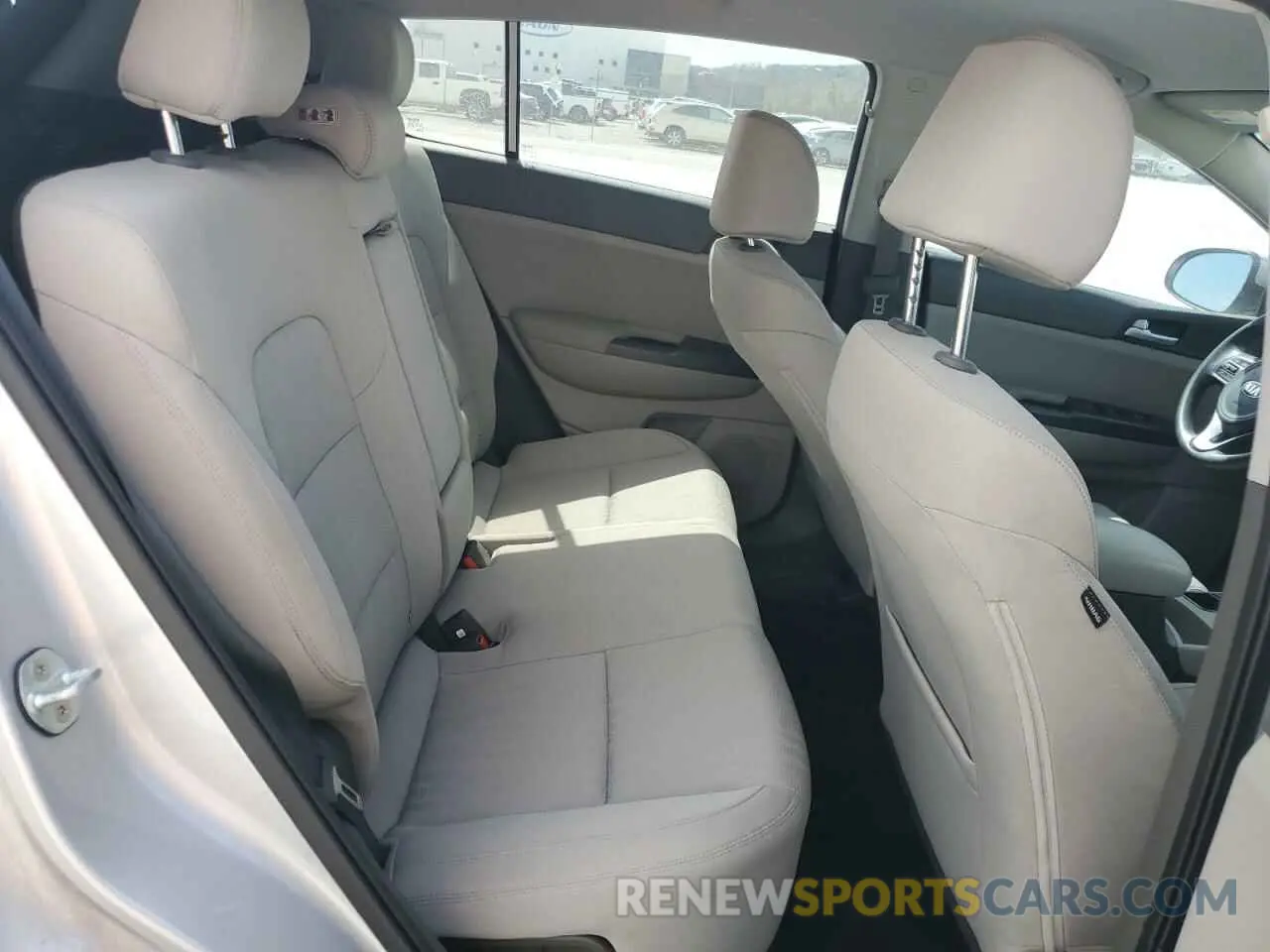 11 Фотография поврежденного автомобиля KNDPMCACXK7553701 KIA SPORTAGE 2019