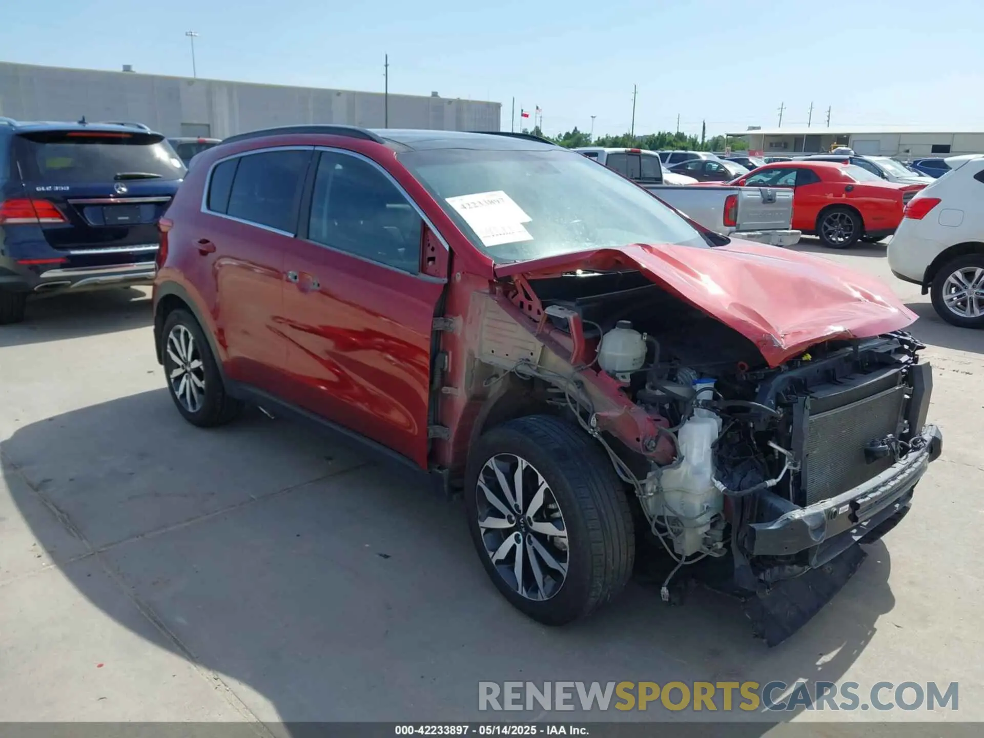 1 Photograph of a damaged car KNDPN3AC3K7612939 KIA SPORTAGE 2019