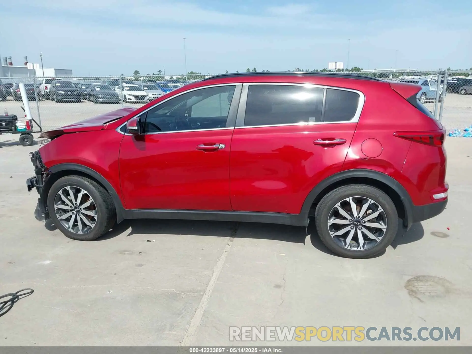 15 Photograph of a damaged car KNDPN3AC3K7612939 KIA SPORTAGE 2019
