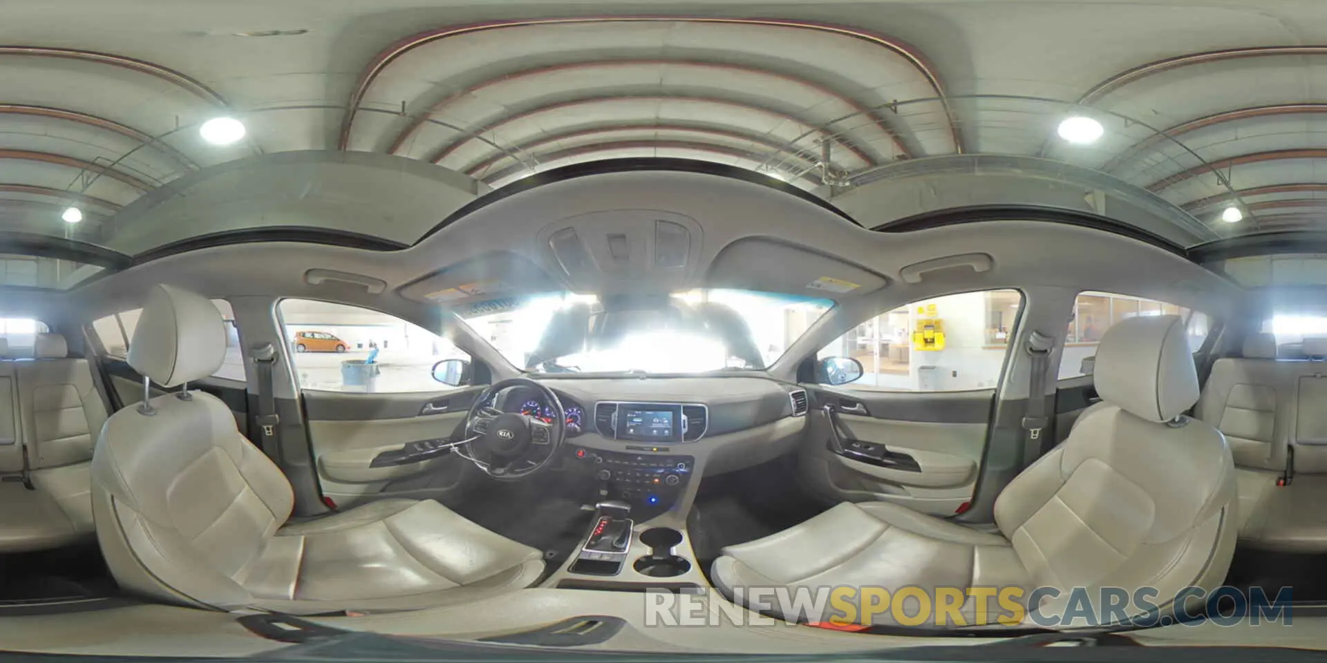 13 Photograph of a damaged car KNDPN3AC4K7589428 KIA SPORTAGE 2019