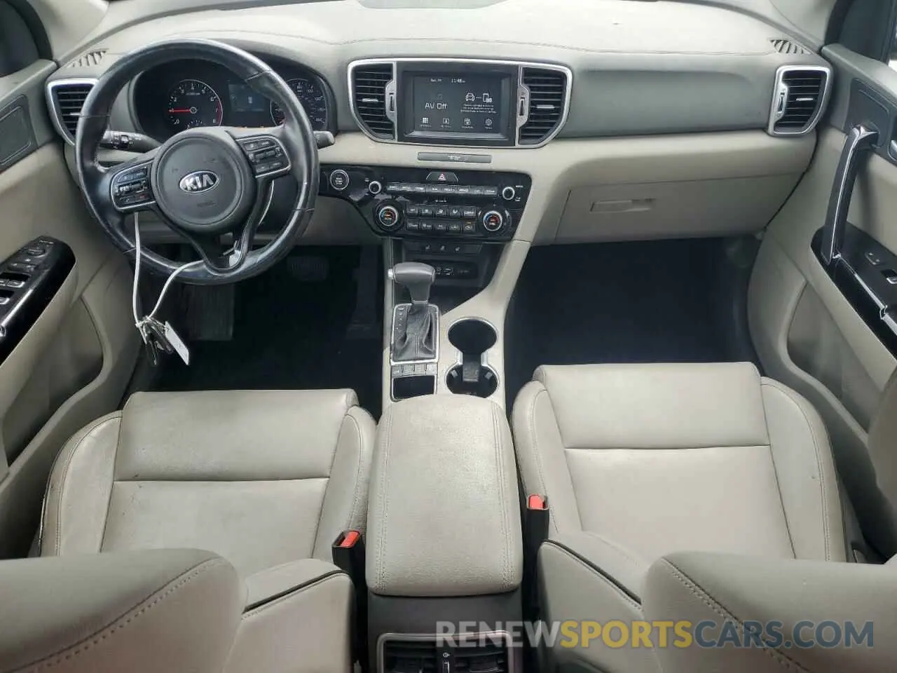 8 Фотография поврежденного автомобиля KNDPNCAC8K7585950 KIA SPORTAGE 2019