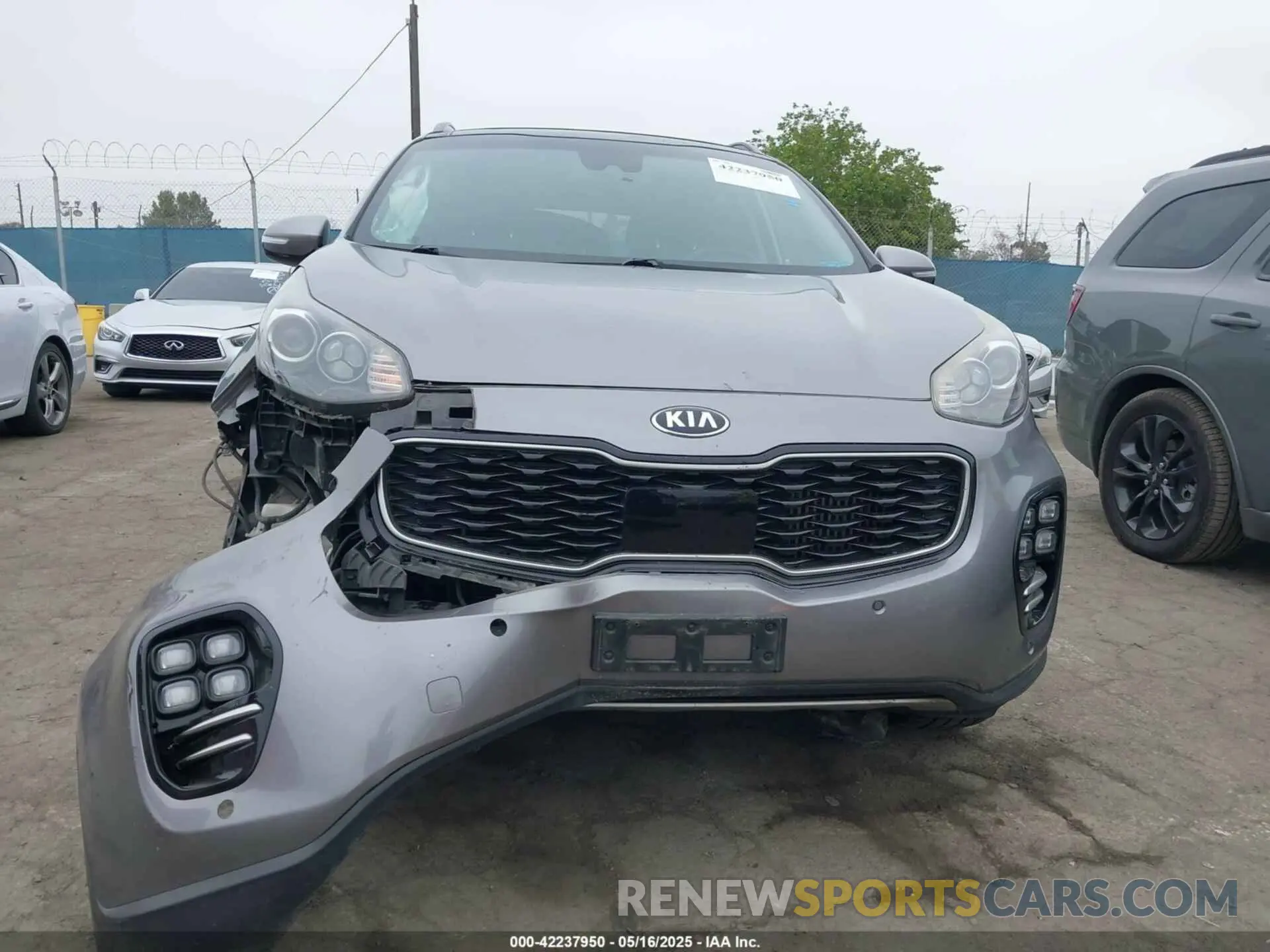 12 Фотография поврежденного автомобиля KNDPRCA69K7540272 KIA SPORTAGE 2019