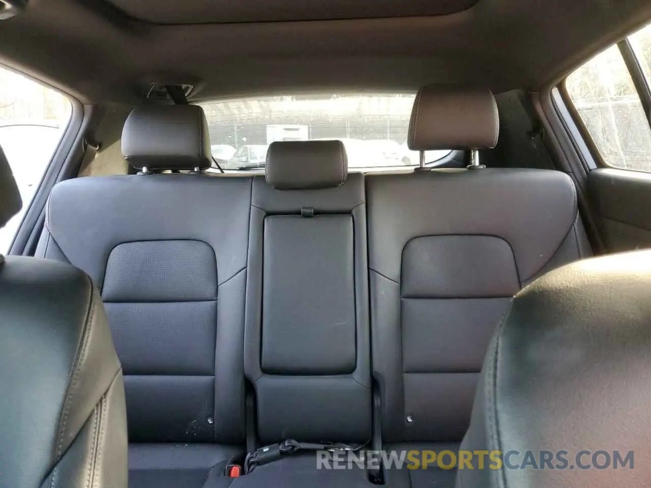 10 Фотография поврежденного автомобиля KNDP63AC4L7785304 KIA SPORTAGE 2020