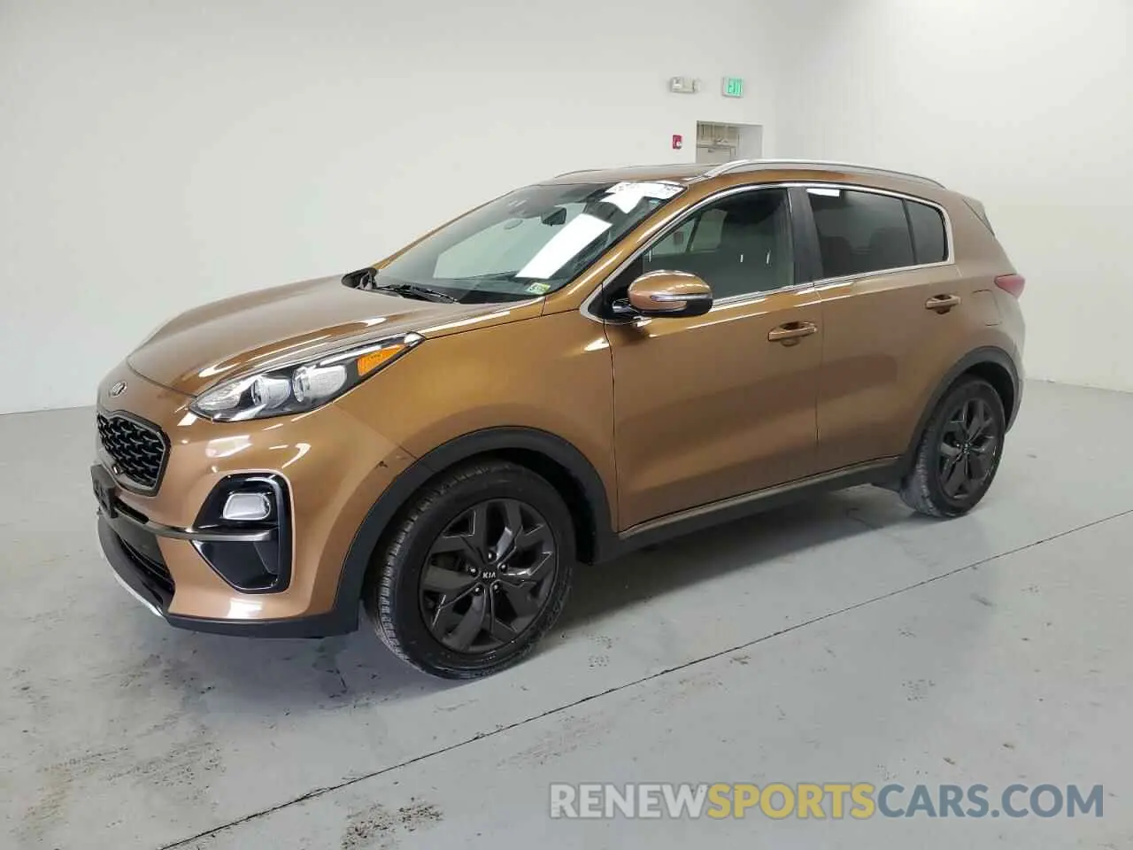 1 Photograph of a damaged car KNDP63AC5L7647318 KIA SPORTAGE 2020