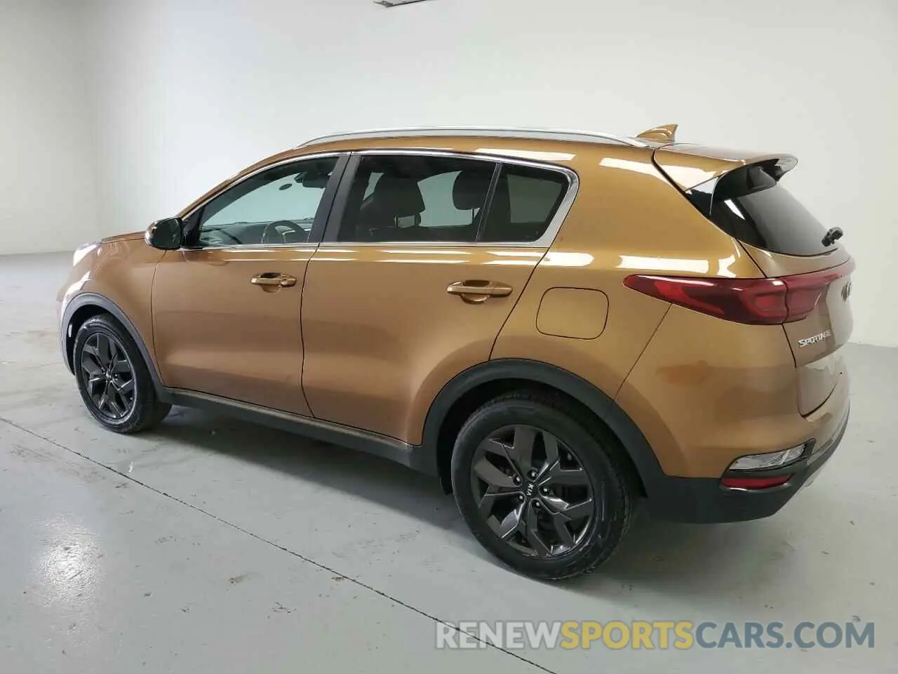 2 Photograph of a damaged car KNDP63AC5L7647318 KIA SPORTAGE 2020