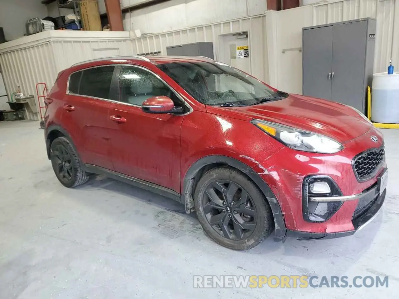 4 Photograph of a damaged car KNDP63AC7L7769419 KIA SPORTAGE 2020