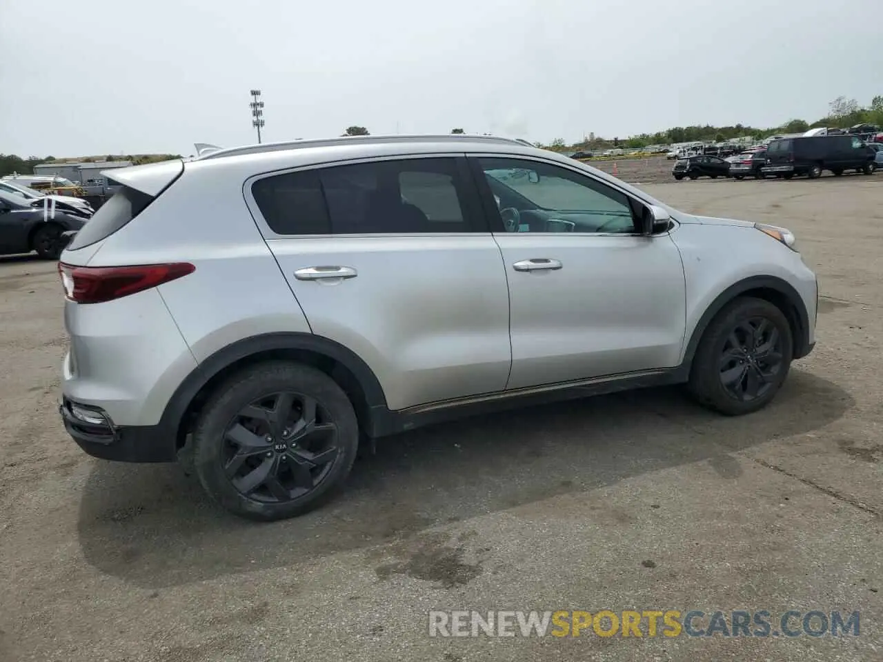 3 Фотография поврежденного автомобиля KNDP63ACXL7725902 KIA SPORTAGE 2020