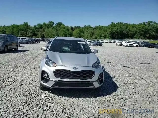 11 Photograph of a damaged car KNDP6CAC0L7633620 KIA SPORTAGE 2020