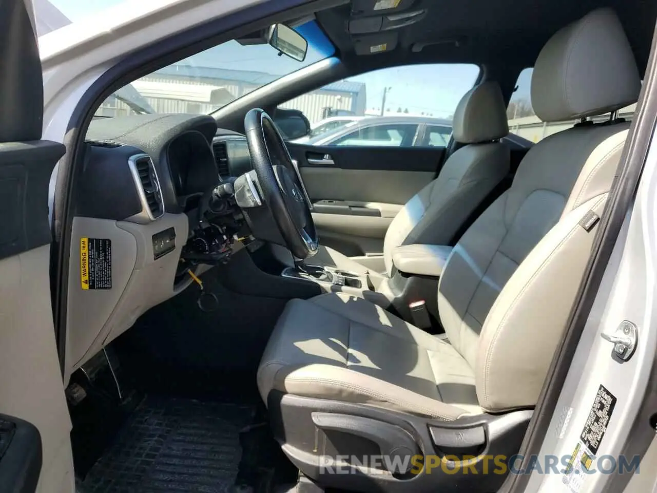 7 Фотография поврежденного автомобиля KNDP6CAC2L7667123 KIA SPORTAGE 2020