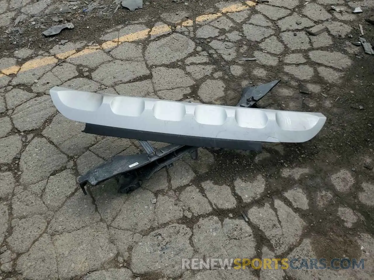 13 Photograph of a damaged car KNDP6CAC2L7733203 KIA SPORTAGE 2020